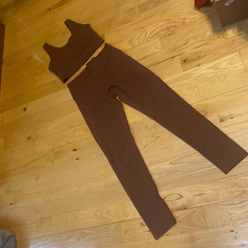 SP Athletic crop bra with pants